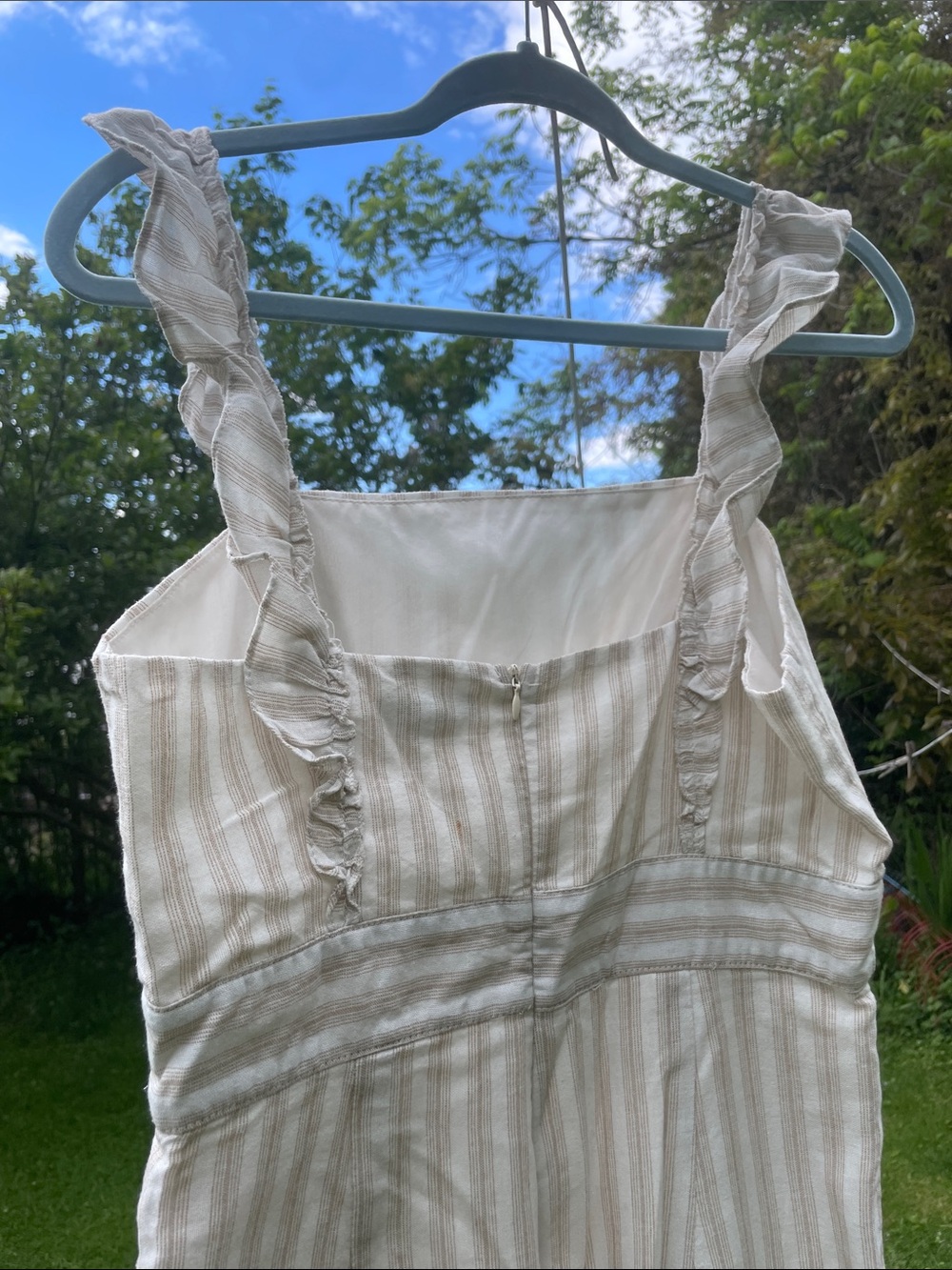 Striped Cream Ruffle-Shoulder Jumpsuit - Picture 6 of 7